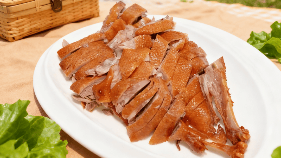 道:72个情绪价值营造标杆案例不朽情缘版旅游餐饮场景破局之(图15) 道:72个情绪价值营造标杆案例不朽情缘版旅游餐饮场景破局之(图15)